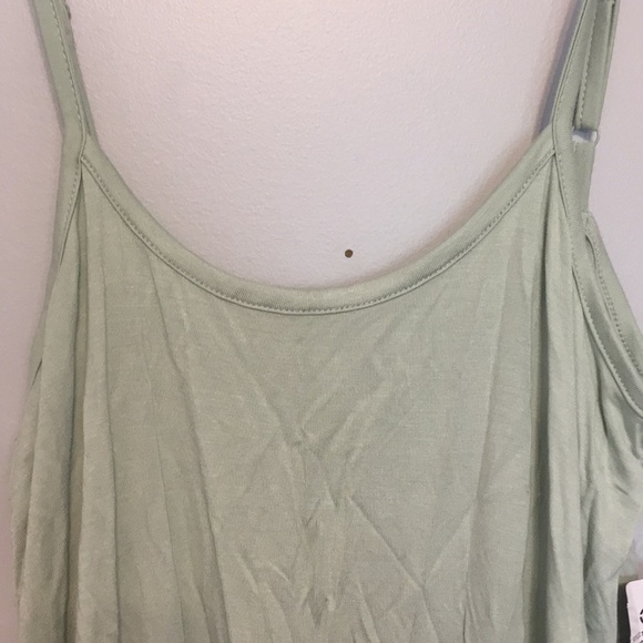 Tank top - Picture 3 of 3